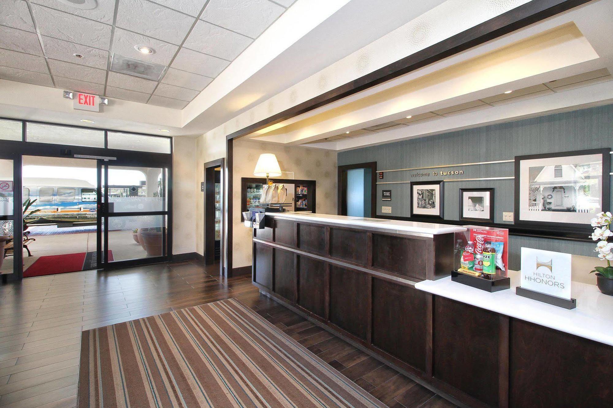 Hampton Inn Tucson-Airport Buitenkant foto